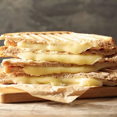 Сэндвич 4 сырав Теплота по цене 500 ₽