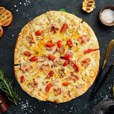 Карбонара маленькая в Pizza Красти Крабс по цене 469 ₽