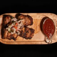 Шашлык из свиных ребер в Соус