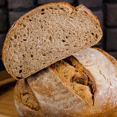 Бездрожжевой серый в SCHWARZBROT немецкая пекарня по цене 100 ₽