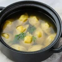 Равиоли с курицей в курином бульонев Смена вкуса