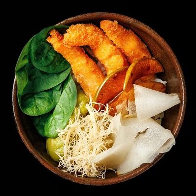 Райс боул с креветкой в Sushi please по цене 740 ₽