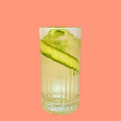 Кукумбер джин-тоник безалкогольный в Vaffel по цене 410 ₽