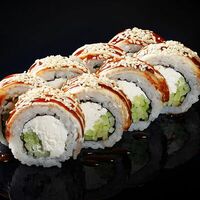 Филадельфия с угрем в Space Sushi