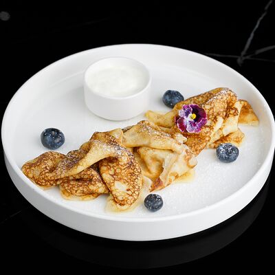 Блины со сметаной в Nest по цене 250 ₽