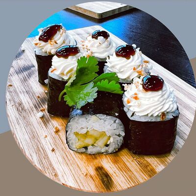 Хосомаки с огурцом в Брют ли по цене 350 ₽