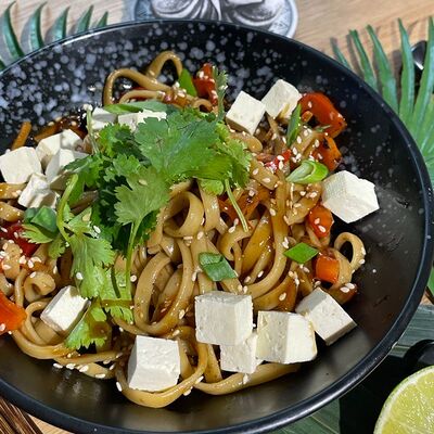 Лапша с тофу в Wok Street по цене 369 ₽