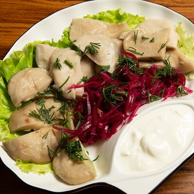 Грузди со сметаной в Хинкали-Дали по цене 600 ₽