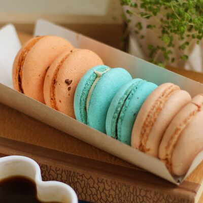 Пирожные Макаронс в Фыр Фыр по цене 790 ₽