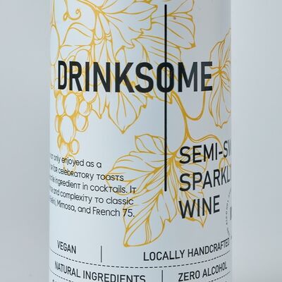 Безалкогольное белое полусладкое вино Drinksome в Barista по цене 270 ₽