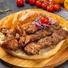 Шашлык в хлебе из телятины с люля-кебабом в Шашлык Хаус GRILL&PIZZA по цене 1540