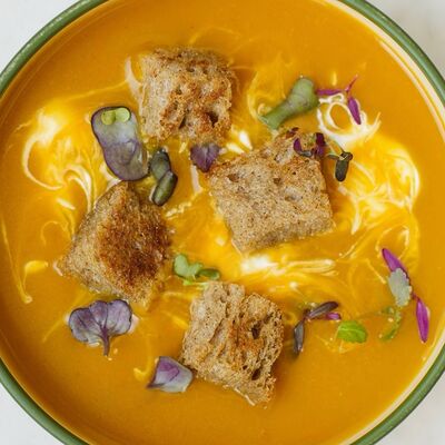 Тыквенный супв Yumbaker gardens по цене 575 ₽