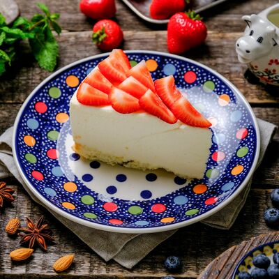 Сырное Суфле с клубникой в Ресторан-сыроварня Брынза по цене 325