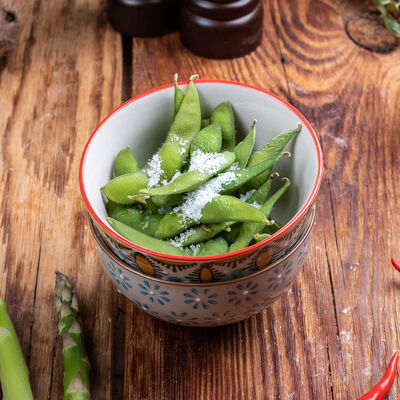 Бобы эдамаме с морской солью в Green 28 по цене 290 ₽