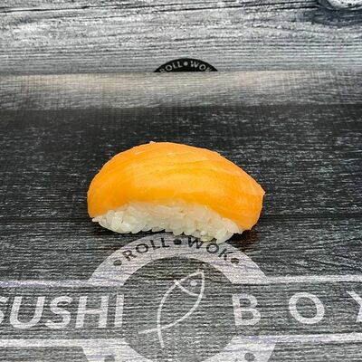 Суши Лосось в SUSHIBOX по цене 59