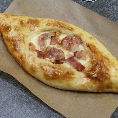 Хачапури с беконом в Кафе Aladdin по цене 399 ₽