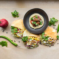 Логотип Yasha Gourmet