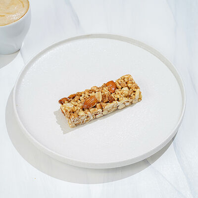 Батончик ореховый в Магбургер & Братья Караваевы по цене 115