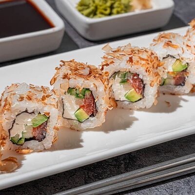 Бонито и Лососьв Msushi по цене 910 ₽