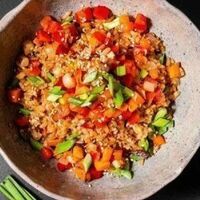 Рис чесночный с овощами в Кафе Мафия