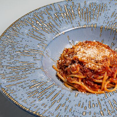 Паста Болоньезе в Семейный ресторан Mr Grek по цене 750 ₽