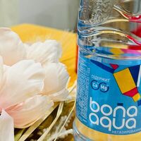 Bonaqua негазированная в Burger and desserts