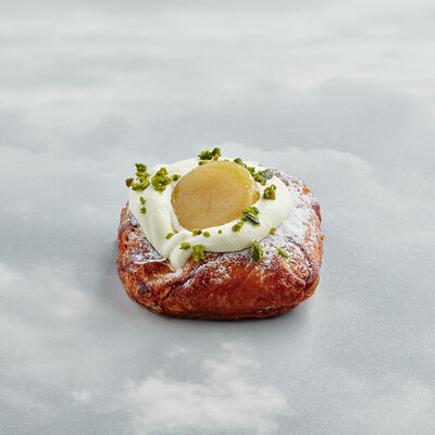 Датская с грушей-юдзу и маскарпоне в Буше по цене 315 ₽