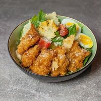 Цезарь с курицей в Playce