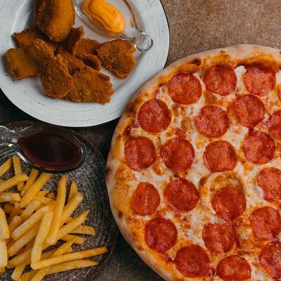 Комбо Кидс (Пепперони, фри, стрипсы) в Krutli по цене 1320 ₽