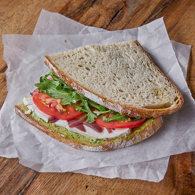 Сэндвич с индейкой в Хлеб Насущный по цене 455 ₽