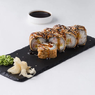 Горячий ролл с такуаном и крабом в Союз-центр по цене 502 ₽