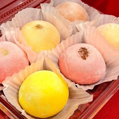 Пирожное Моти в iWok по цене 259 ₽