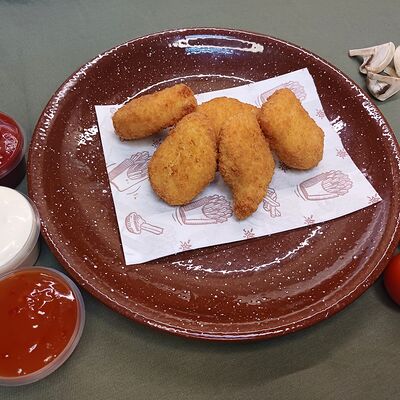 Куриные наггетсы в Микс точка по цене 320 ₽