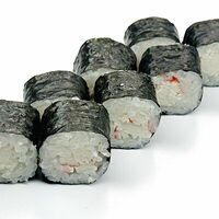 Мак со снежным крабом в Sushi Lab