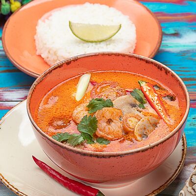 Том ям с креветками в Burritos по цене 550 ₽