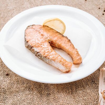 Стейк из семги в Кафе-парк Теремок по цене 750 ₽