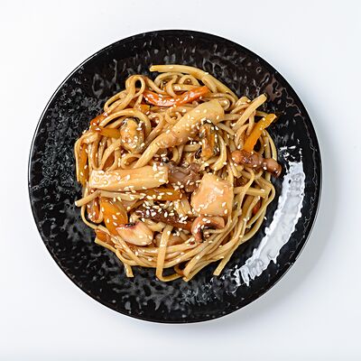 Вок с морепродуктами и мидиями в соусе Терияки в Сушкин по цене 359 ₽