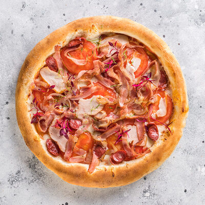 Пицца Тосканская (30 см) в Restobar Первый & Ресторан доставки Личный повар по цене 659 ₽