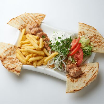 Гирос порция с люля из курицы в Шашлык Бургер по цене 655 ₽