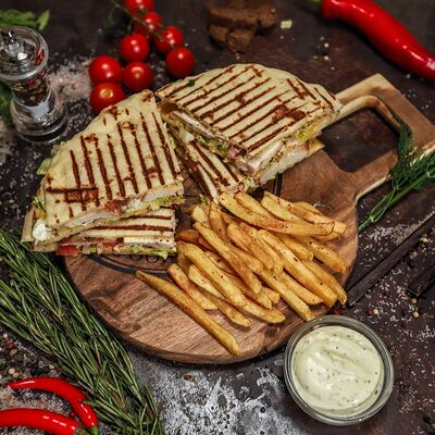 Скепасти с курицей в Шашлычная бостан по цене 799 ₽