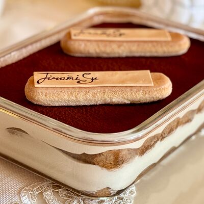 Тирамису большой в Бисквит по цене 4200 ₽