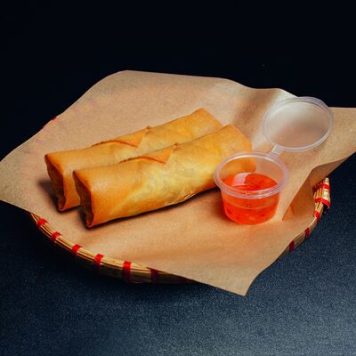 Спринг-роллы с кисло-сладким соусом в Бау азия по цене 390 ₽