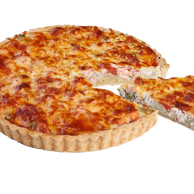 Норвежский пирог, лосось с брокколи и помидорками (большой) в Машенькины пироги по цене 2270 ₽