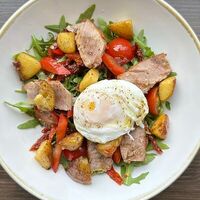 Салат Нисуаз в Брассерия 033