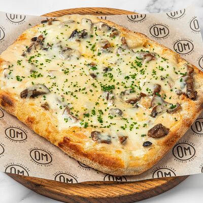 Римская пицца Жюльен в Osteria Mario по цене 840 ₽