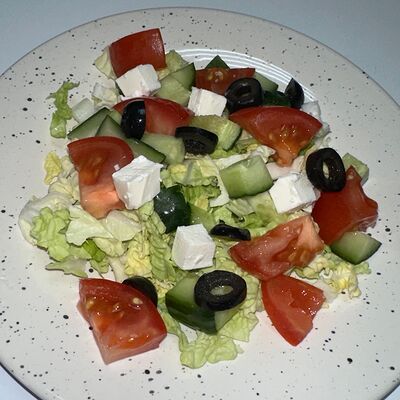 Салат Греческий в Буфет на Горького по цене 150 ₽