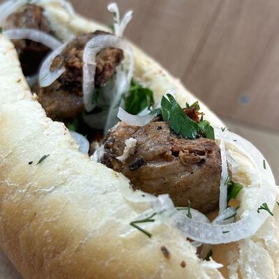 Шашлык в батоне со свининой в Секрет Огонька по цене 340 ₽