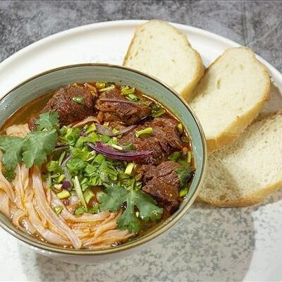 Фо Бо Шот Ванг в Вьетнамская кухня CYCLO по цене 729 ₽