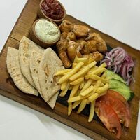 Комбо шашлык из курицы в Shaurma Palace