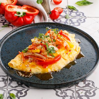 Омлет по-вьетнамски с креветками в Маймун по цене 550